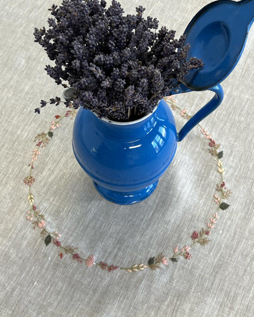 Ubrus lněný ručně vyšitý — foto 1