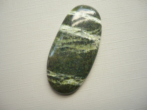 Kabošon serpentinitu 38 mm, č.28f — foto 1
