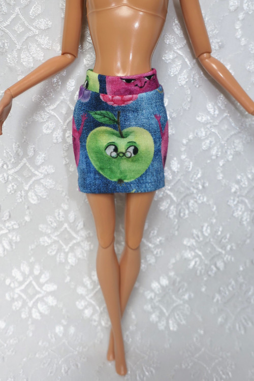 Barbie - natahovací sukně — foto 1