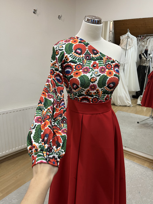 Folk top — foto 1