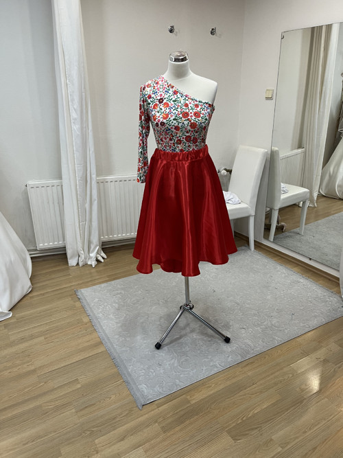 Kvetinovy top