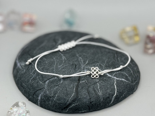 Minimalistický náramek - Celtic knot (bílá) — foto 1