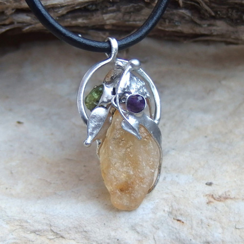 Sluneční amulet