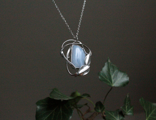 Idalia ~ Šperk s chalcedonem — foto 1
