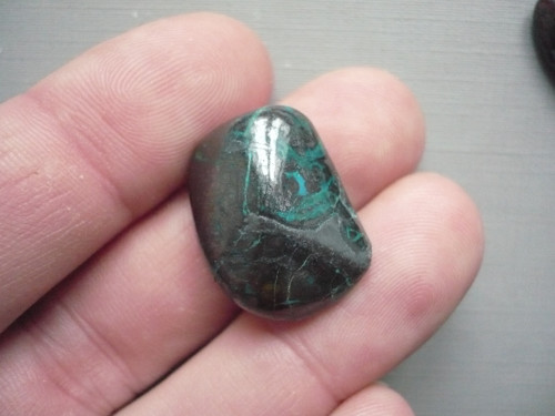 Troml. kámen – shattuckit 23 mm, č.53f