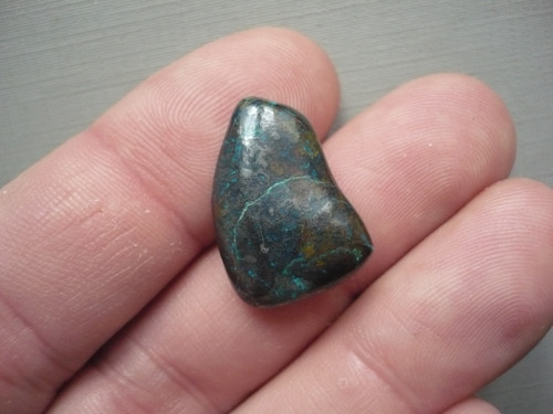 Troml. kámen – shattuckit 22 mm, č.69f