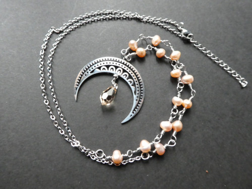 Řetízek Pearl Moon