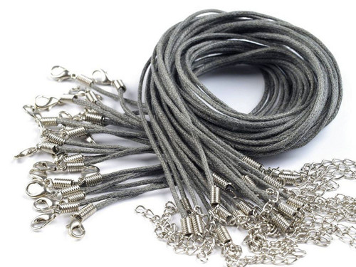 Voskovaná šňůrka s karabinkou délka 45 cm - šedá