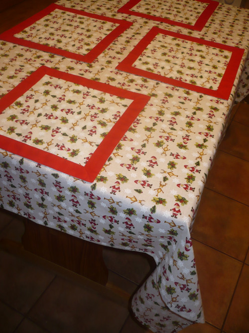 Ubrus na stůl 136x152 cm