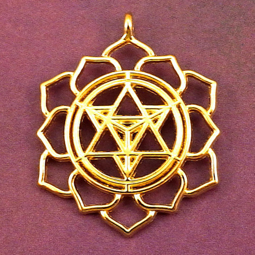 Zlatý přívěsek - Sri Yantra, posvátná geometrie