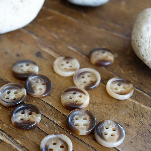 Knoflíky - cena za 12ks