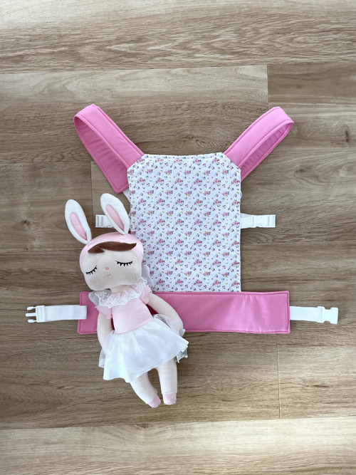 Nosítko pro panenky - malé kvítky/růžová