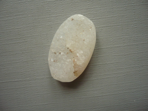 Kabošon - chalcedon drúza 23 mm, č.46f
