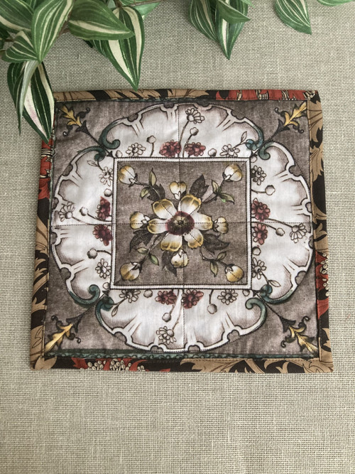 Podkafíčko 25 x 25 cm.