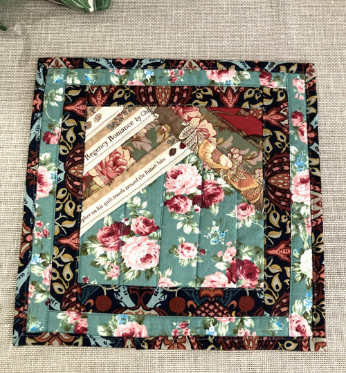 Podkafíčko 24 x 24 cm.