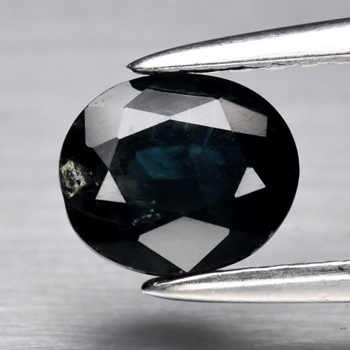 Zafír 0,85 ct, 6,0x5,2x3,1 mm