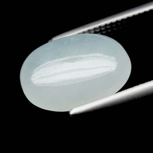 Jadeit 2,03 ct, 9,3x7,0x3,2 mm — foto 1