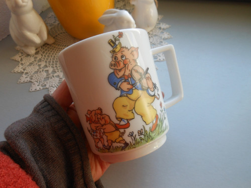 Retro hrnek prasátka — foto 1