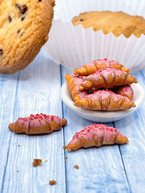 Náušnice Croissanty jahodové visací