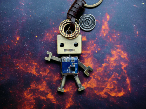 IT Robot - klíčenka — foto 1