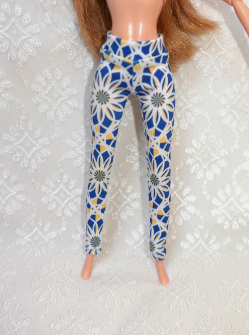 Legíny pro Barbie — foto 1