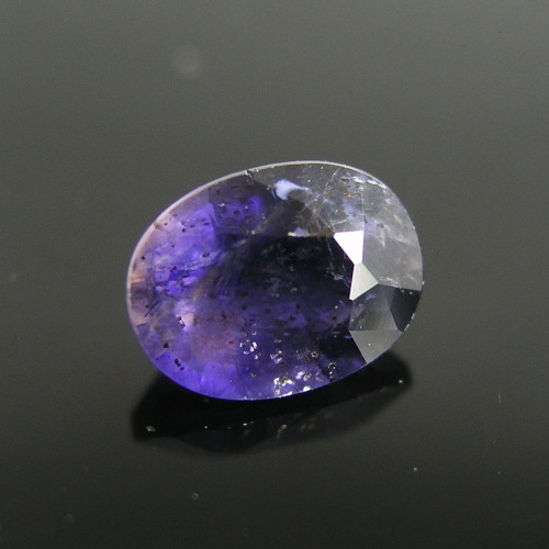 Broušený Iolit-Cordierit, 1,23 ct., 8,2x6,2x4,2 mm