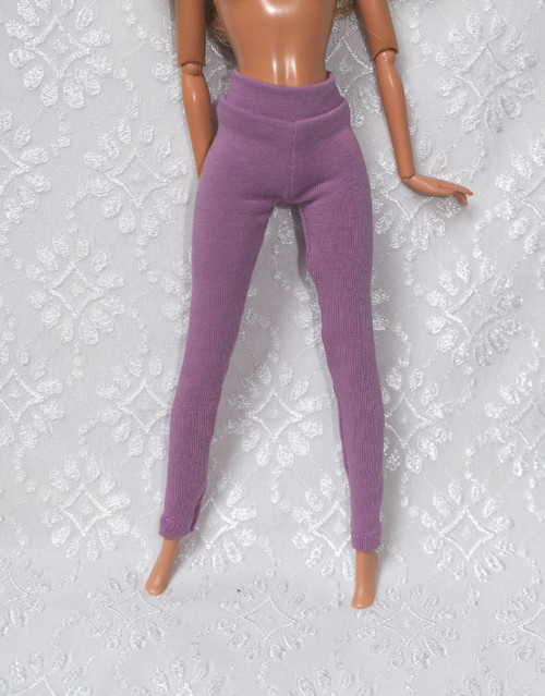 Legíny pro Barbie — foto 1