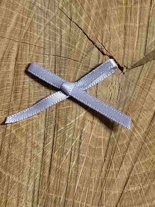 Mašlička 40 mm šedá světlá