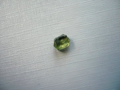Surový zelený apatit 6 mm, č.40f