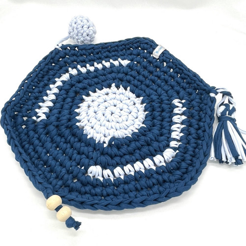 Háčkovaný relaxační kobereček (36cm)