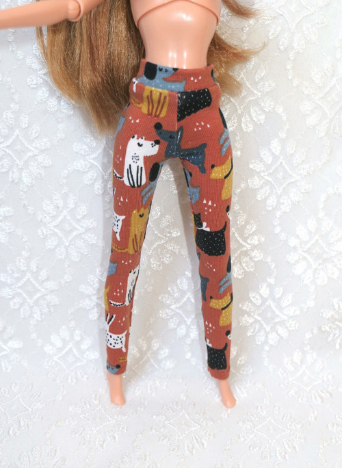 Legíny pro Barbie — foto 1
