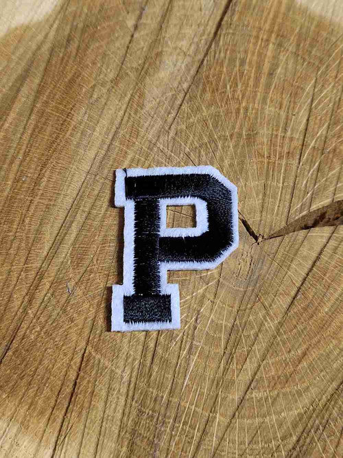 Nažehlovačka písmeno P — foto 1