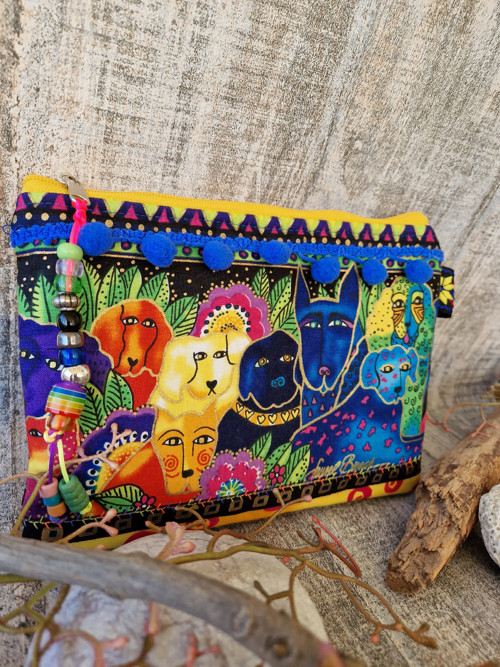 * etuje ~ taštička s pejsky Laurel Burch