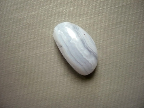 Kabošon - chalcedon krajkový 20 mm, č.29f