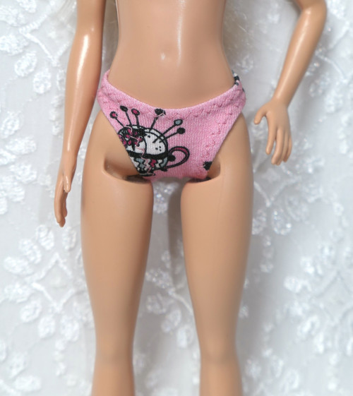 Kalhotky pro Barbie — foto 1