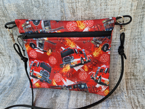* kapsička *crossbody *kabelka