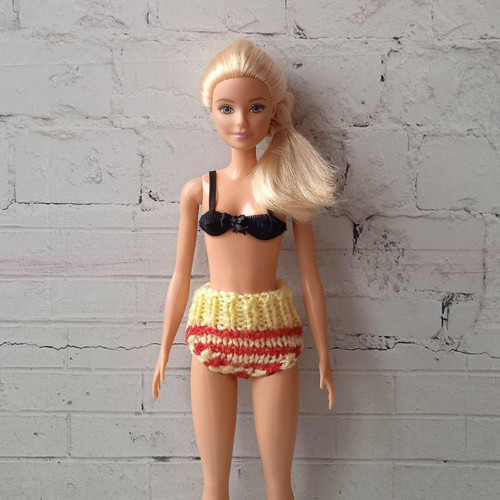 Oblečky pro Barbie - kalhotky
