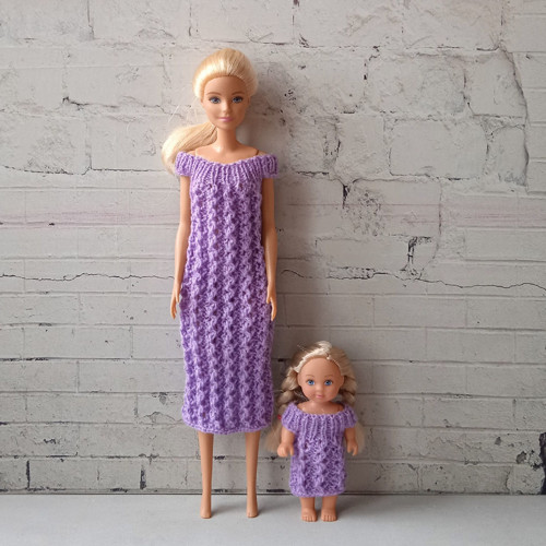 Oblečky pro Barbie a Evičku - šaty — foto 1