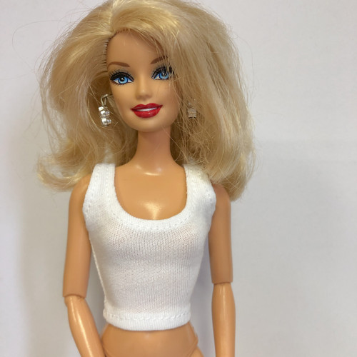 Tílko pro barbie — foto 1
