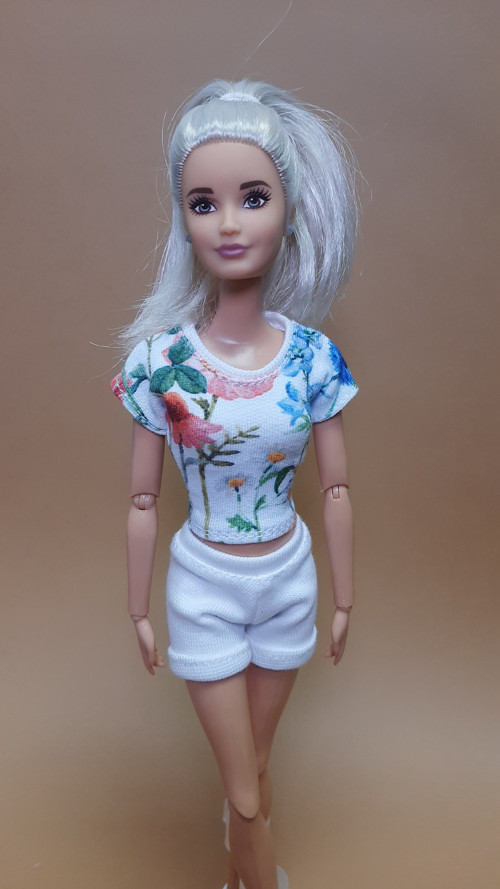 Tričko na Barbie " luční kvítí "