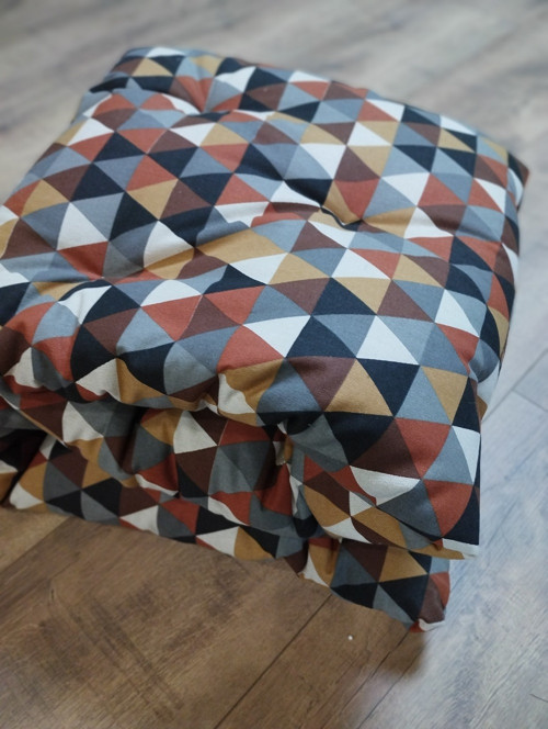 Sedák, polstr na lavici,geometrie, šití na míru