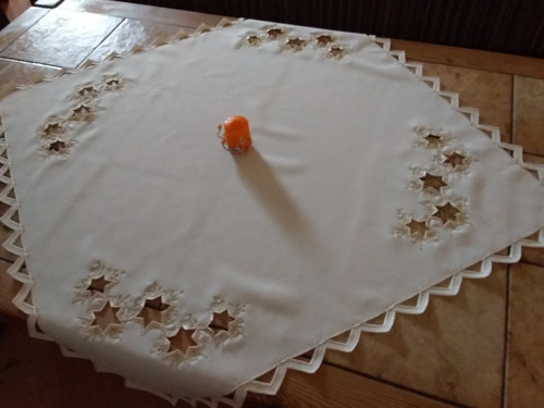 Ubrus hvězdy č.315 sv.béžový
