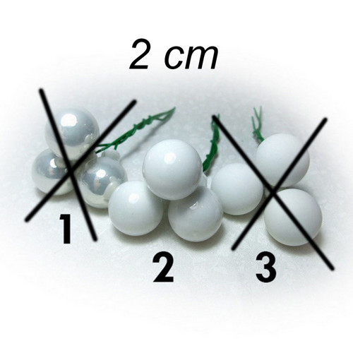Skleněné baňky bílé porcelánové