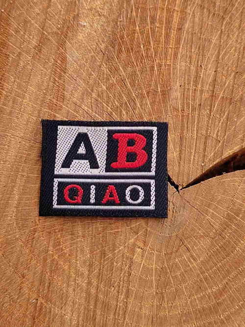 Nášivka AB QIAO — foto 1