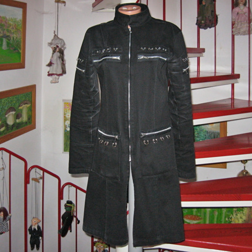 Kabát černý se zipy 12683