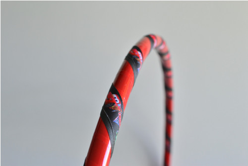 Obruč na hooping autíčková - červená 80 cm — foto 1