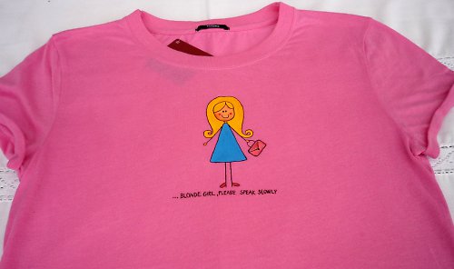 Blonde girl...Please, speak slowly! — foto 1