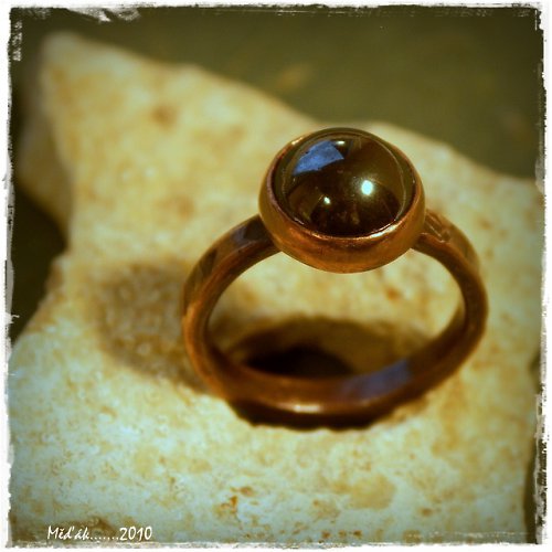 Ukryto v nitru.......... — foto 1