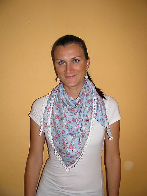Modrý šátek — foto 1