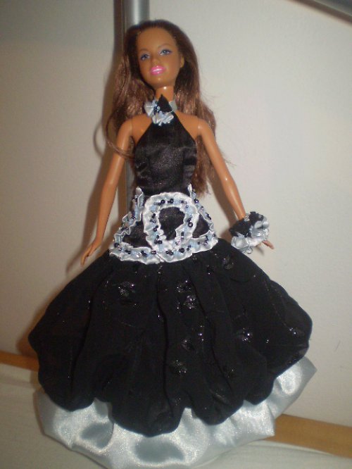 Šatičky na barbie — foto 1